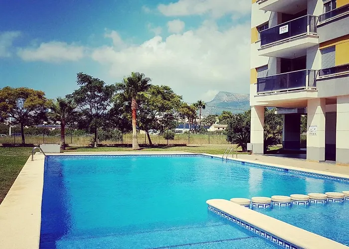 Costa By Interhome Calp